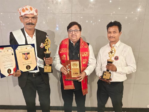 डॉ. हेमशंकर जेठमल साहू को जयपुर में मिला एक्सक्लूसिव स्टारडम अवार्ड, छत्तीसगढ़ का मान बढ़ाया