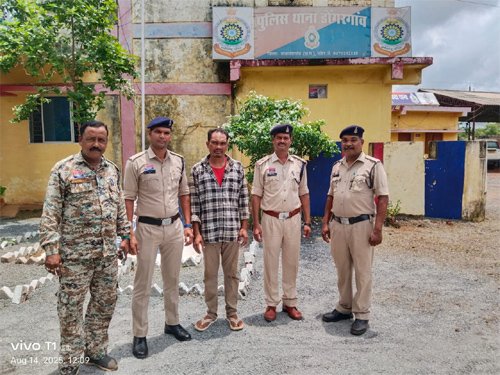 पत्नी पर चाकू से हमला करने वाला आरोपी पति गिरफ्तार