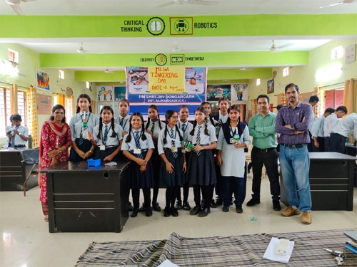 नवोदय विद्यालय डोंगरगढ़ में मेगा टिंकरिंग डे, विद्यार्थियों ने बनाया वैक्यूम क्लीनर