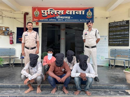 मुरमुंदा दही-हांडी लूट कार्यक्रम में शांति भंग करने वालों पर कार्रवाई, 5 लोगों पर प्रतिबंधात्मक कार्यवाही