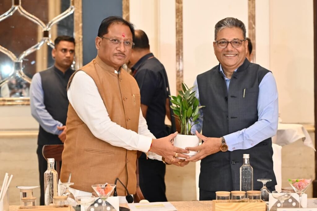पीएम सूर्यघर मुफ्त बिजली योजना से 2027 तक 5 लाख हितग्राहियों को किया जाएगा लाभान्वित : मुख्यमंत्री साय