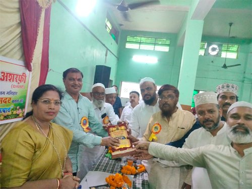 असलम अशरफी बने मुस्लिम मनिहार वेलफेयर सोसाइटी के प्रदेश अध्यक्ष