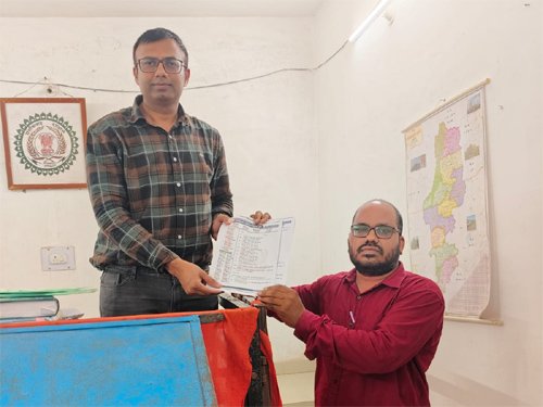 बीईओ पर घूसखोरी और महिला शिक्षकों से दुर्व्यवहार के गंभीर आरोप