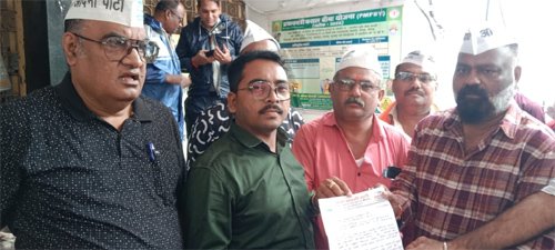 खरीफ का आधा सीजन बीत जाने के बाद भी यूरिया संकट बरकरार