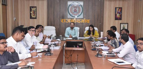अटल मानिटरिंग पोर्टल के मापदण्डों के अनुरूप सभी विभाग करें बेहतरीन कार्य : कलेक्टर