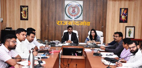 सभी पटवारी मुख्यालय में रहना करें सुनिश्चित : जितेन्द्र यादव