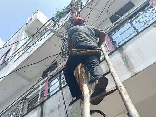 दिवाली पर शहरवासियों को रोशनी का तोहफा, 51 वार्डों में लगीं 600 नई एलईडी लाइटें