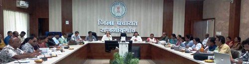 एक हफ्ते में सभी पात्रों के आयुष्मान और वयवंदन कार्ड बनें, सीएमएचओ ने दी सख्त हिदायत
