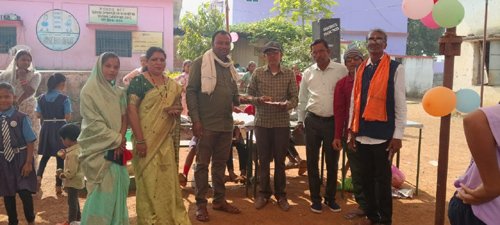 कोलिहापुरी प्राथमिक शाला में बाल मेला, बच्चों ने दिखाई प्रतिभा