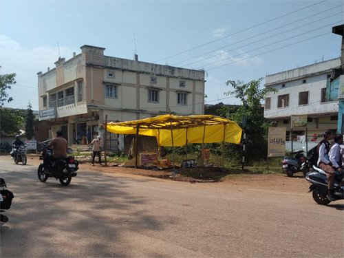छुईखदान में सरकारी भूमि पर अवैध कब्जा, नगर पंचायत की लापरवाही पर सवाल