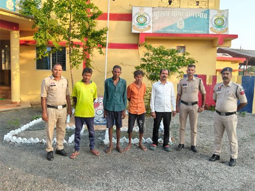 डोंगरगांव पुलिस ने असामाजिक तत्वों पर कसा शिकंजा, चार बदमाश जेल भेजे