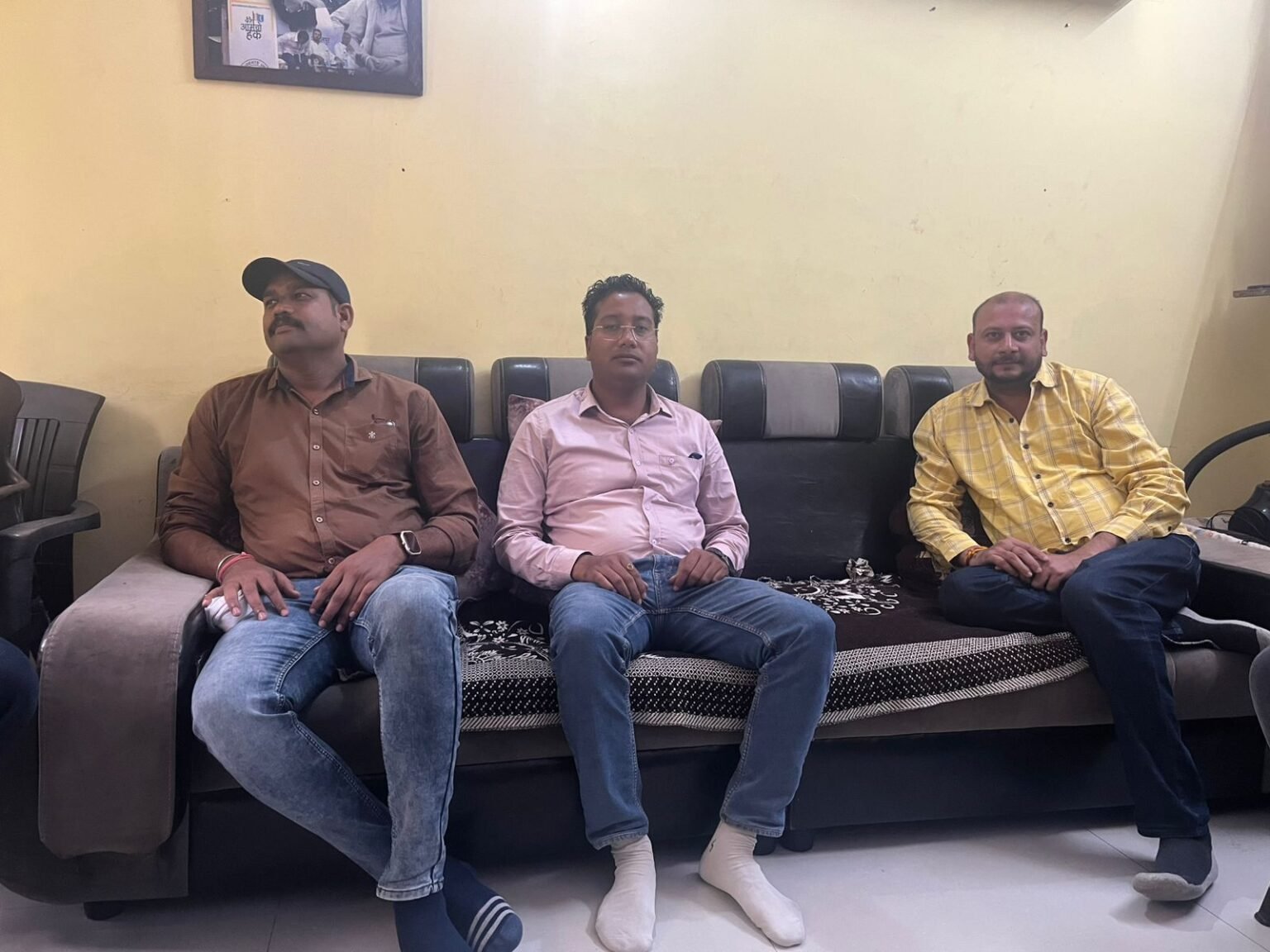 भाजपा पर युवा कांग्रेस का हमला – निखिल द्विवेदी बोले, ‘लखपति दीदियों को कचरा गाड़ियों में लाना सम्मान नहीं, अपमान’