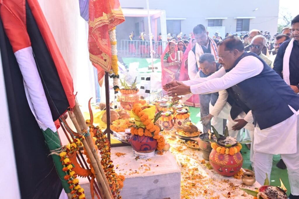 देश के स्वतंत्रता संग्राम में आदिवासी नायकों का योगदान अद्वितीय : मुख्यमंत्री साय