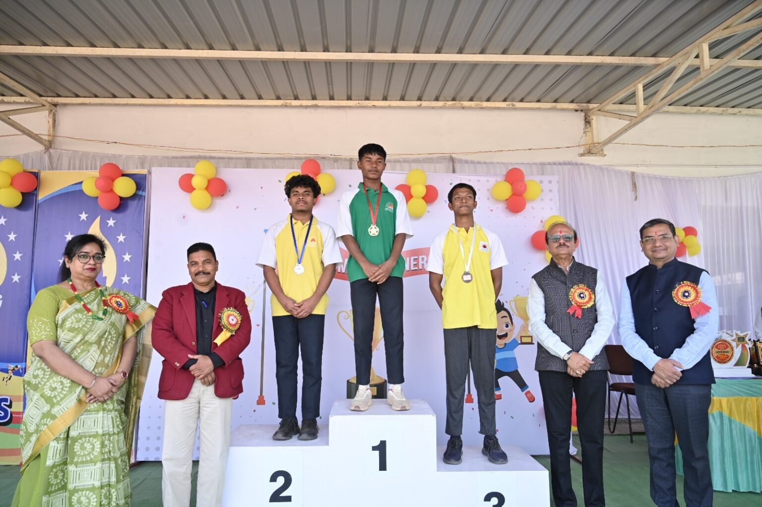 संस्कार सिटी स्कूल में खेल और संस्कृति का उत्सव : दो दिन चला वार्षिक खेलकूद, प्रतिभावान खिलाड़ियों का हुआ सम्मान