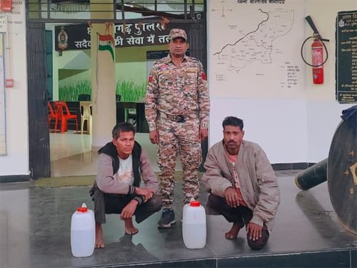बोरतलाव पुलिस ने अवैध शराब बिक्री में दो आरोपियों को किया गिरफ्तार