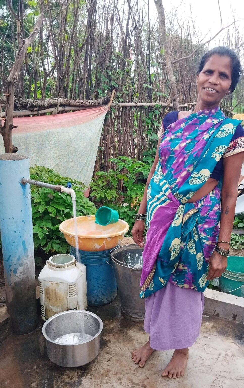 जल जीवन मिशन से ग्राम भालूकोन्हा के ग्रामीण जीवन में आयी खुशहाली