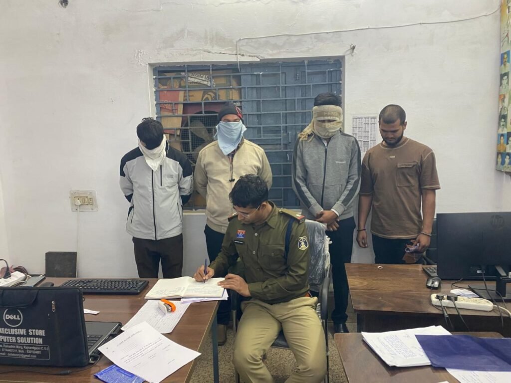 लालबाग में अवैध शराब बिक्री पर पुलिस का कड़ा एक्शन, 7 आरोपी गिरफ्तार
