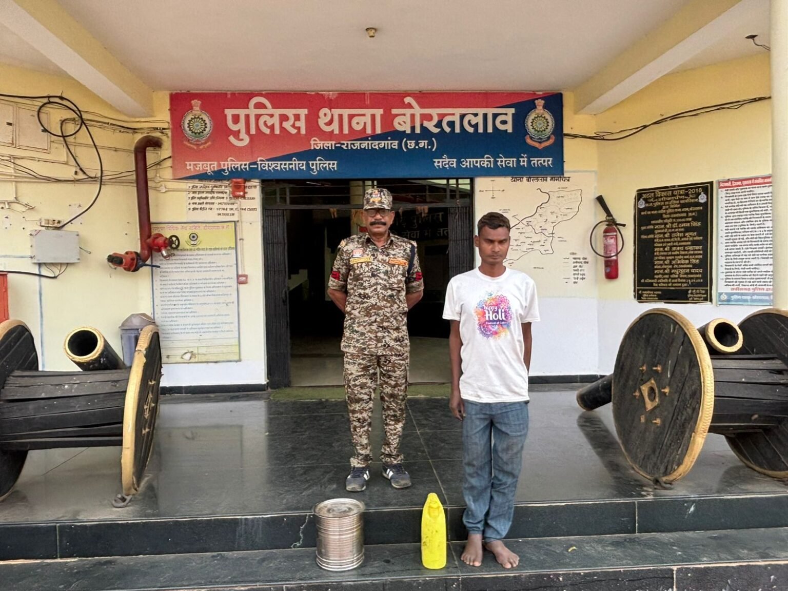 बोरतलाव पुलिस की बड़ी कार्रवाई, 10 लीटर अवैध महुआ शराब बरामद