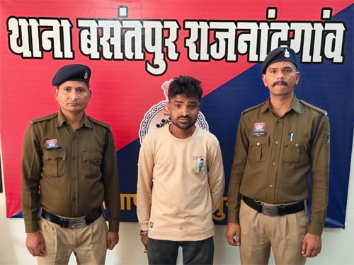 मोहल्ले में शराब पीकर गाली-गलौज, मारपीट कर शराब पीने के लिए पैसे की मांग करने वाले आरोपी को पुलिस ने किया गिरफ्तार