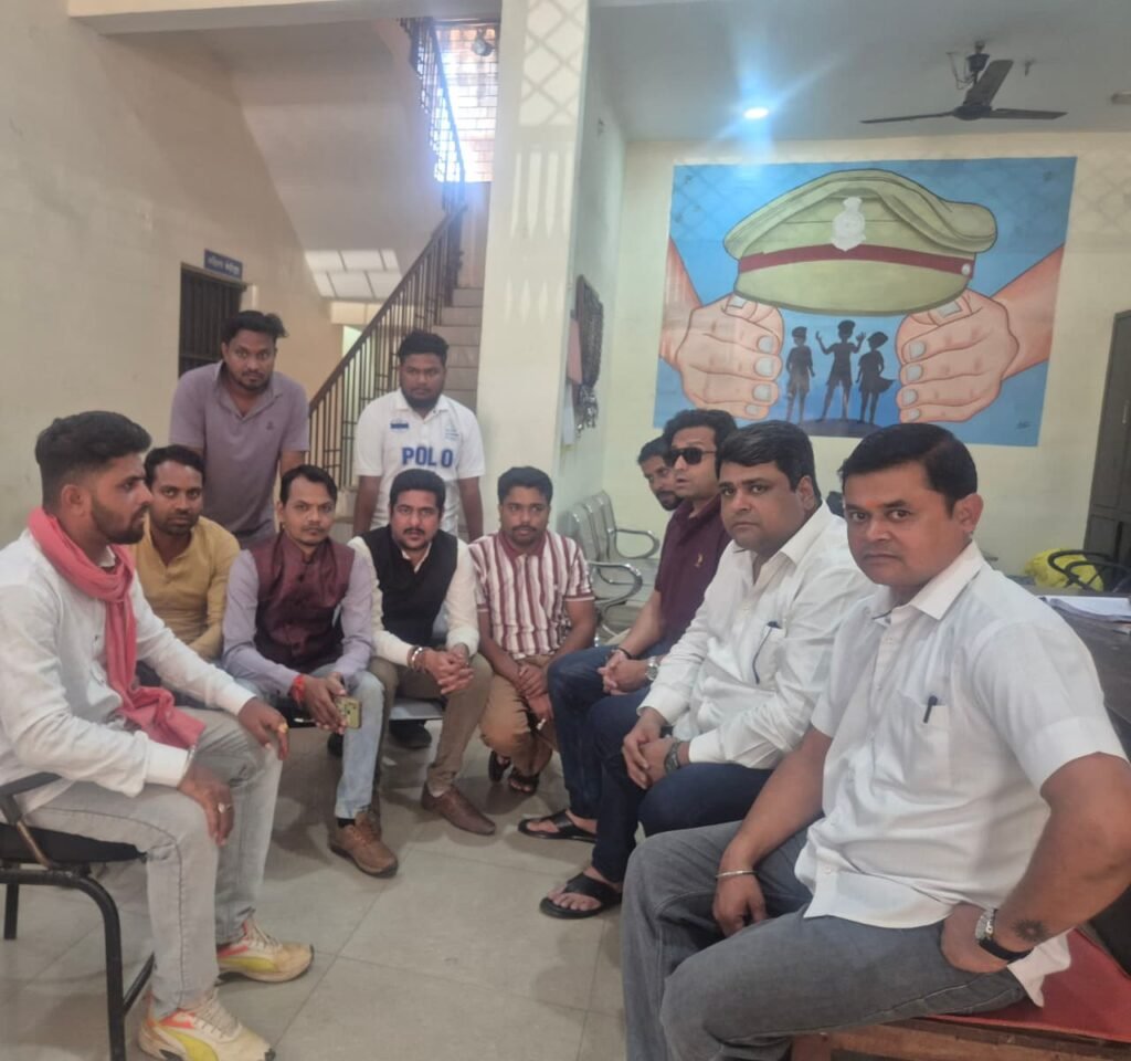 महाविद्यालय वार्षिक उत्सव पर राजनीतिक विवाद, विरोध से पहले नेताओं की गिरफ्तारी