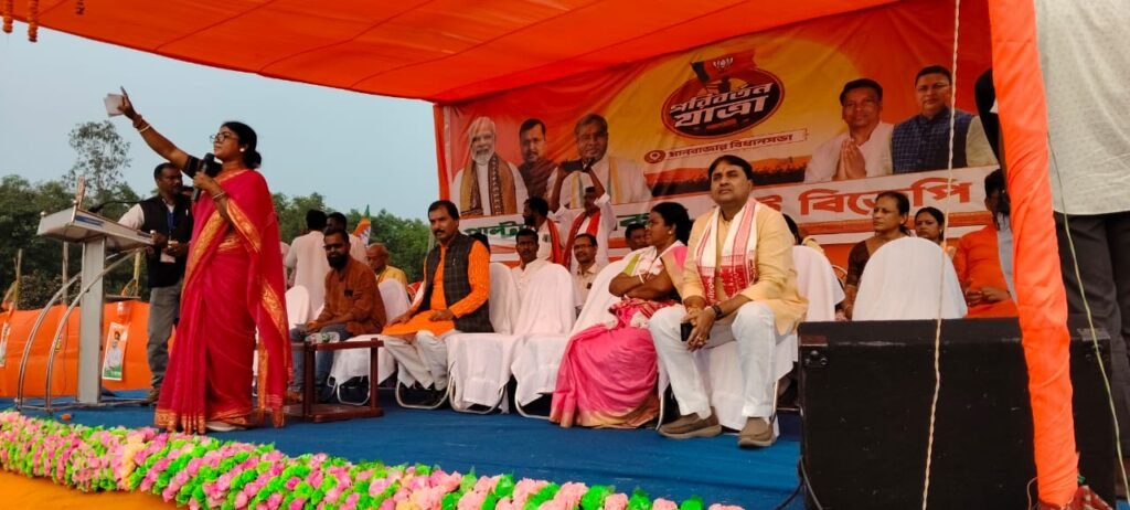नीलू शर्मा ने मानबाजार में भाग लिया परिवर्तन यात्रा में, कहा– बंगाल अब बदलाव की राह पर