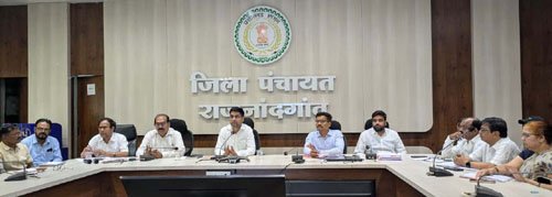 कलेक्टर ने शिक्षा विभाग की समीक्षा बैठक ली, प्रतियोगी परीक्षाओं और विशेष कक्षाओं पर दिए निर्देश