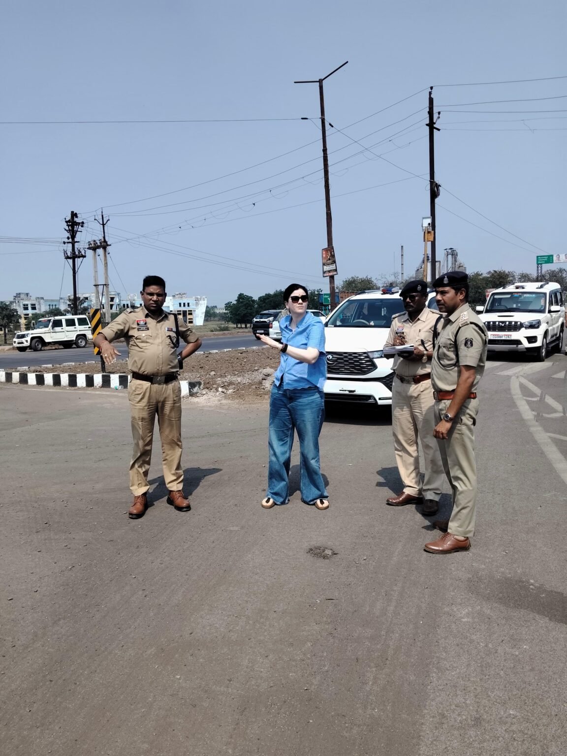 आस्था का पथ, सुरक्षा का संकल्प : डोंगरगढ़ पदयात्रा में श्रद्धालुओं की सुरक्षा के लिए पुलिस ने की तैयारियाँ