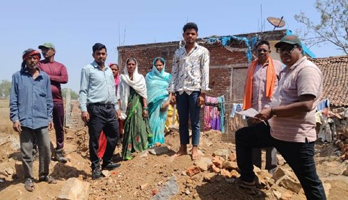प्रधानमंत्री आवास योजना-ग्रामीण अंतर्गत महासंपर्क अभियान के तहत आवास निर्माण में तेजी लाने के लिए जिले में की गई अभिनव पहल