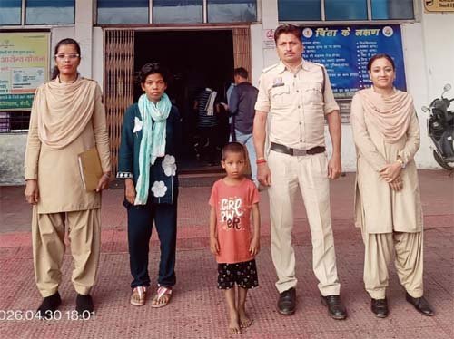 थाना सोमनी की मानवीय पहल, मानसिक रूप से कमजोर महिला का इलाज सेंदरी अस्पताल में